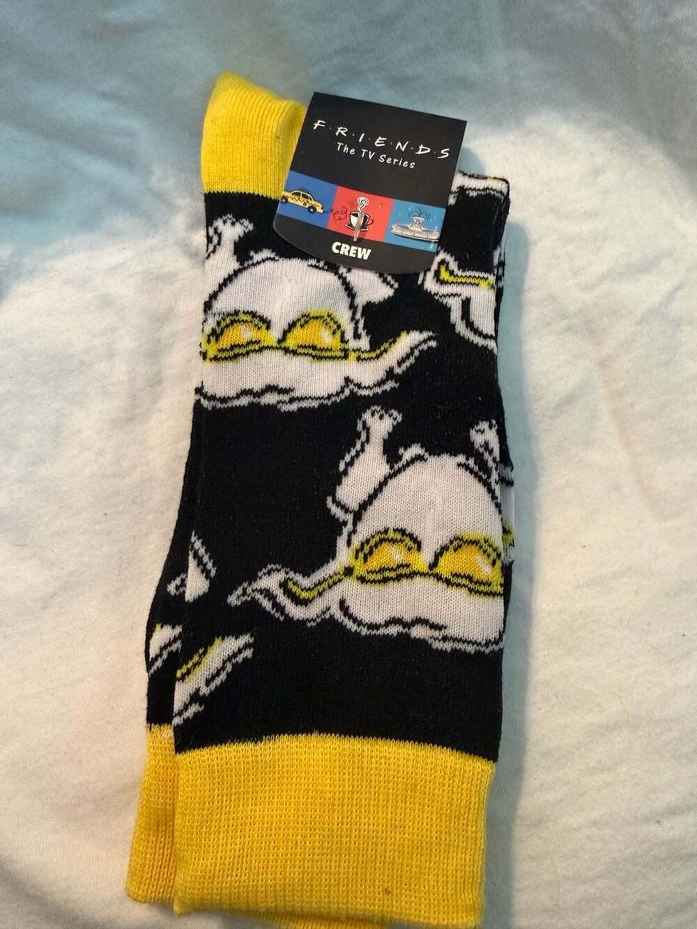 NWT Friends Chicken With Sunglasses Crew Socks. Size 10-13
